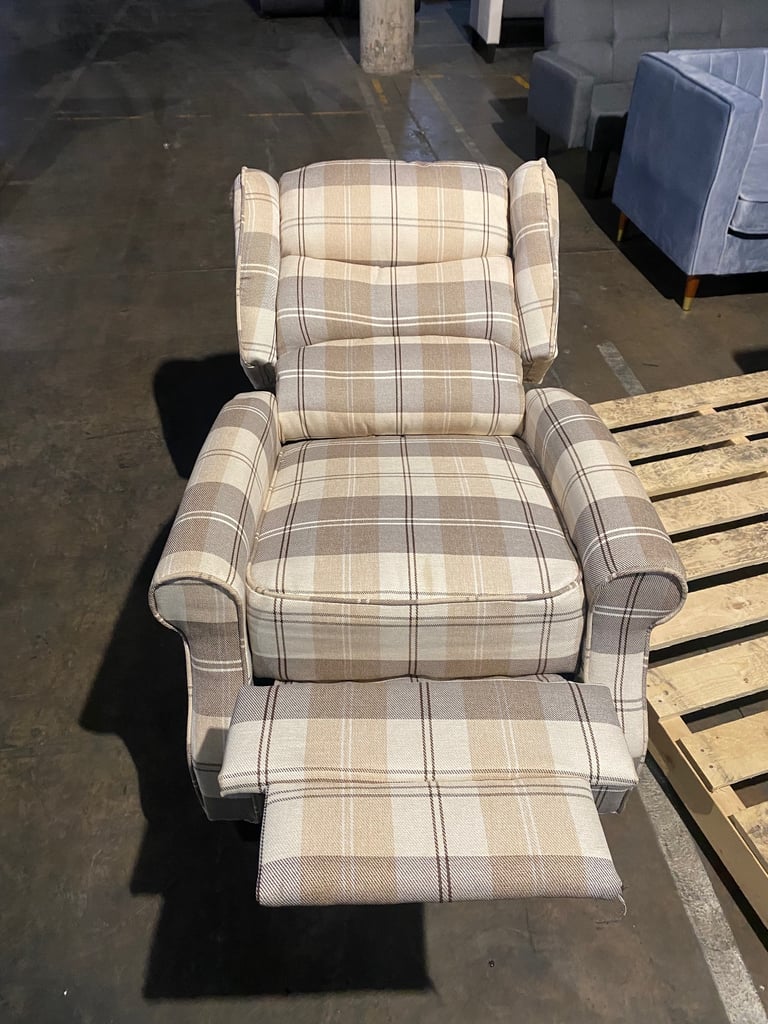 1 seater cream/beige tartan recliner chair 