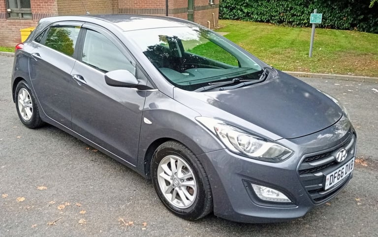 2016 Hyundai i30 1.6 CRDi Blue Drive SE 5dr HATCHBACK Diesel Manual