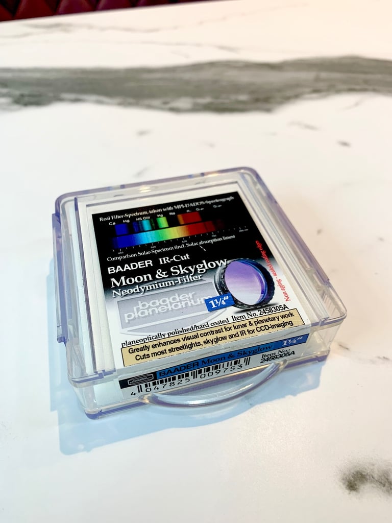 image for Baader Neodymium moon & skyglow filter 1.25”
