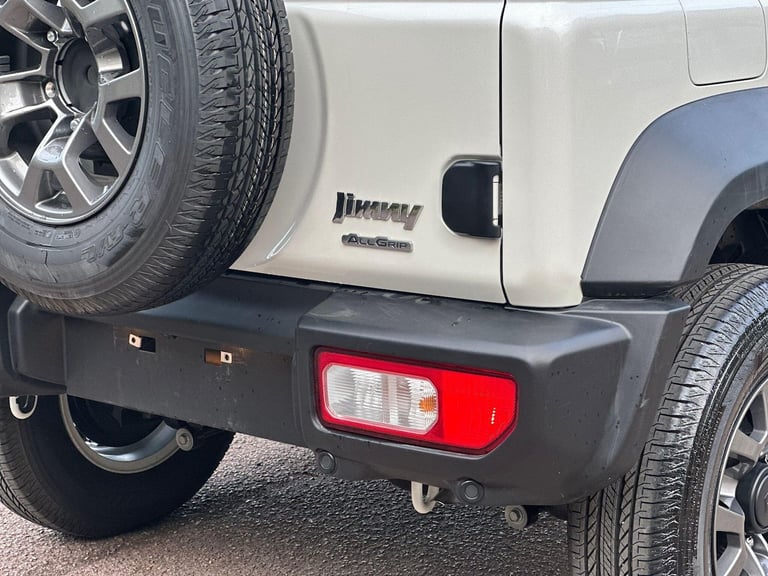  Suzuki Jimny SIERRA 4WD JC 1.5 4WD AUTO Euro 6 5dr Petrol Automatic