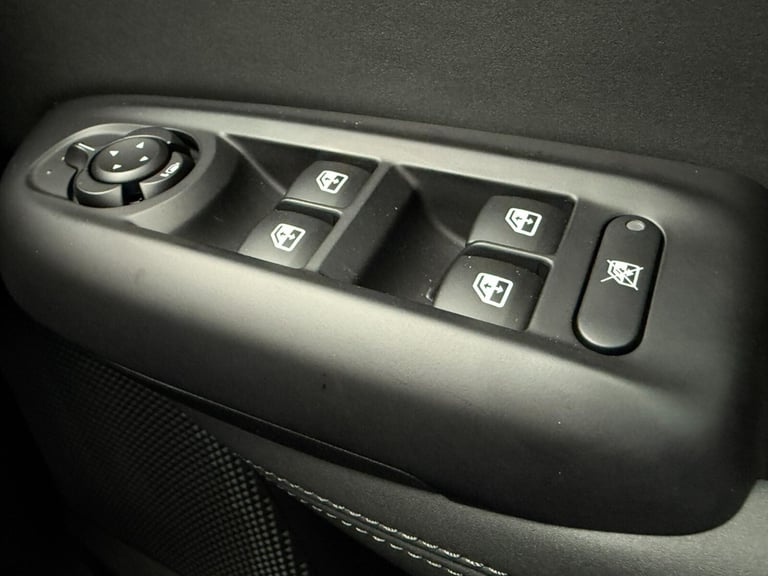 2023 Alfa Romeo Tonale 1.5 MHEV Ti 5dr Auto Hatchback Petrol Automatic