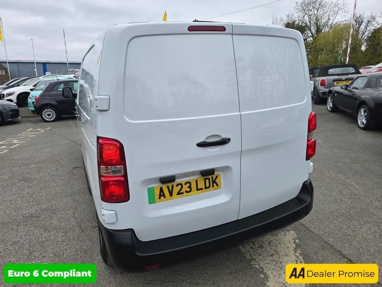 2023 Citroen Dispatch E 1000 75 kWh Enterprise M in white, 12,000 miles, full service history, 1 ...