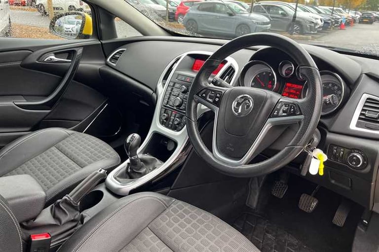 2015 Vauxhall Astra GTC 2.0 CDTi SRi Coupe 3dr Diesel Manual Euro 5 (s/s) (165 ps) Coupe Diesel M...