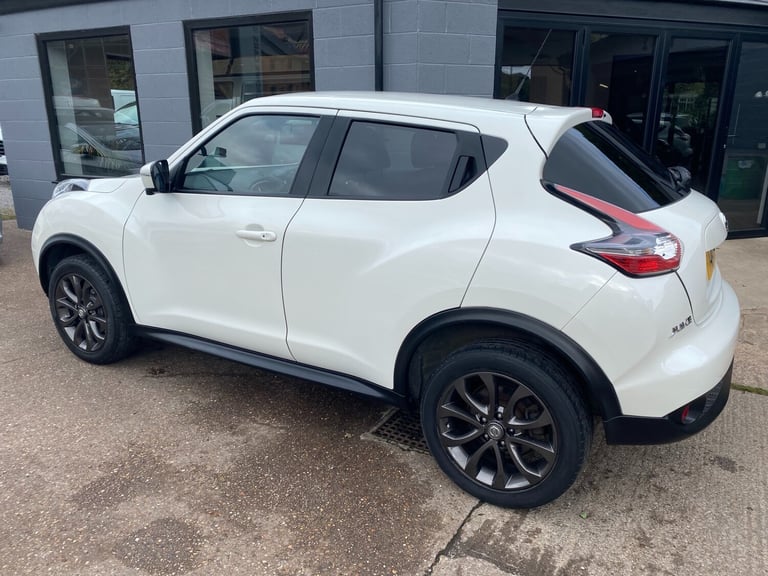2014 Nissan Juke 1.5 dCi Tekna 5dr HATCHBACK Diesel Manual