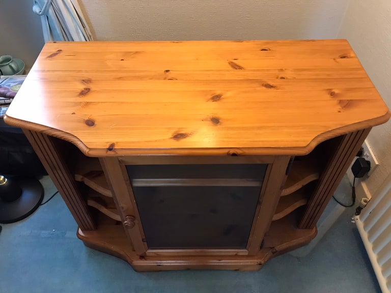 Solid Pine HiFi Unit