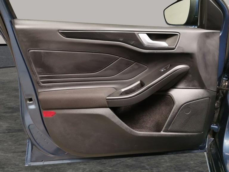 2023 Ford Focus 1.0T EcoBoost ST-Line Hatchback 5dr Petrol Manual Euro 6 (s/s) (125 ps) - K Hatch...