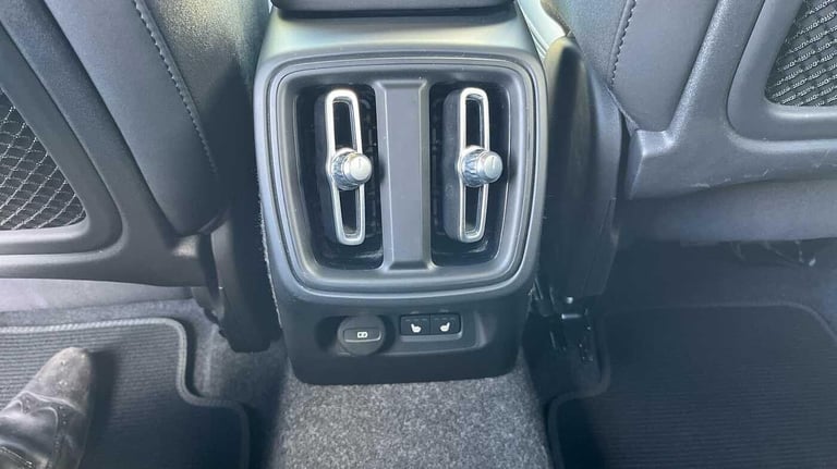 2024 Volvo XC40 Plus B3 Mild hybrid ESTATE Petrol/Electric Hybrid Automatic