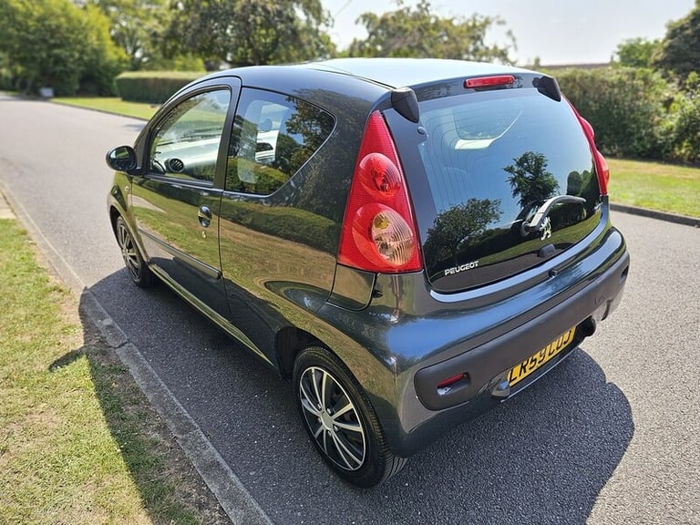 2009 Peugeot 107 1.0 Urban 3dr HATCHBACK PETROL Manual