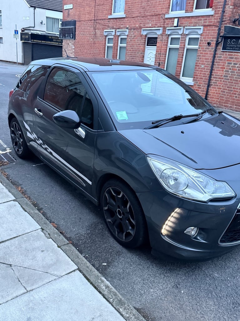 Citroen, DS3, Hatchback, 2012, Manual, 1560 (cc), 3 doors