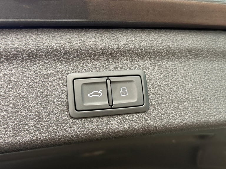  Audi Q3 2.0 TFSI 40 Vorsprung SUV 5dr Petrol S Tronic quattro Euro 6 (s/s) (190 ps) Petrol Autom...
