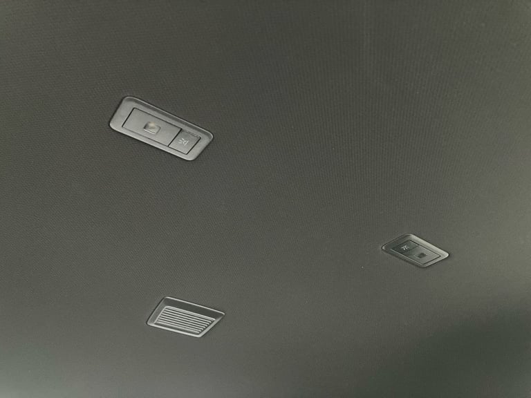 2024 Vauxhall Astra 115kW Ultimate 54kWh 5dr Auto Hatchback Electric Automatic