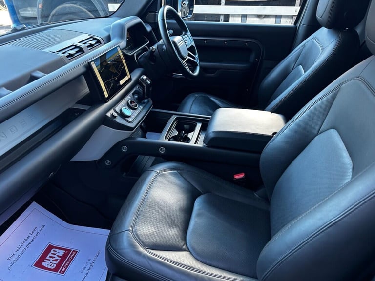 2023 Land Rover Defender 3.0 D250 Hard Top HSE Auto PANEL VAN DIESEL Automatic