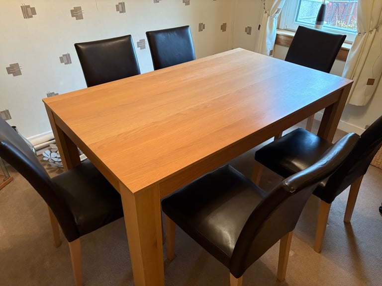 image for Dining Room Table & Chairs