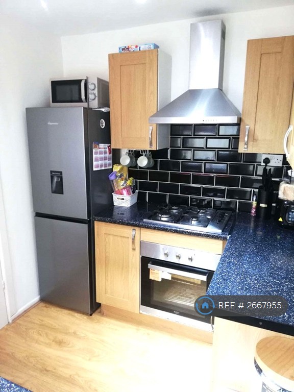 3 bedroom house in Primrose Street, Rhondda, CF40 (3 bed) (#2667955)