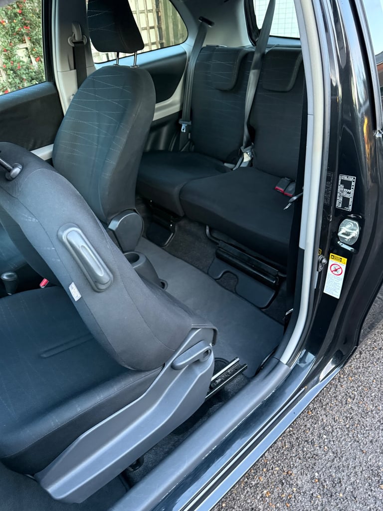 Toyota, YARIS, Hatchback, 2007, Semi-Auto, 1296 (cc), 3 doors