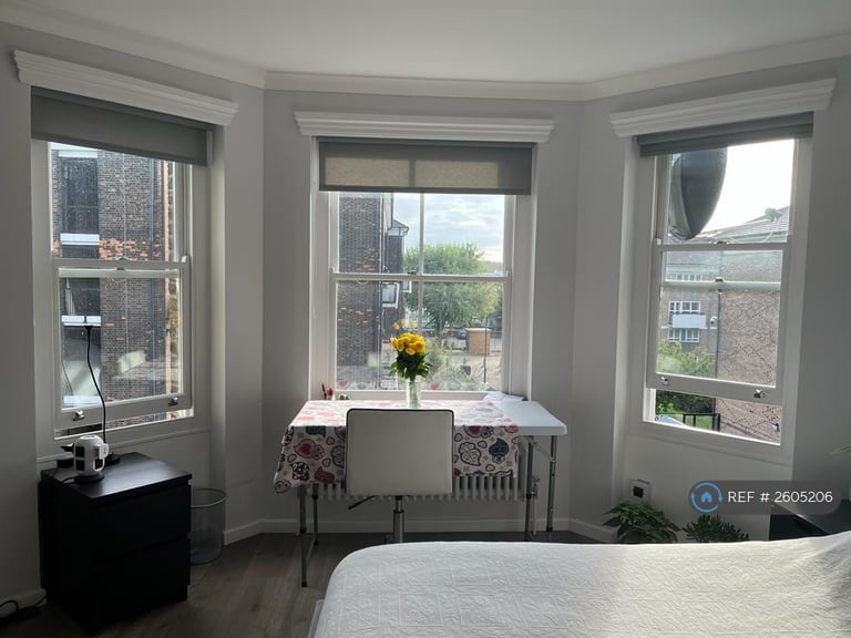 image for 1 bedroom in West Kensington Mansions, London, W14 (#2605206)