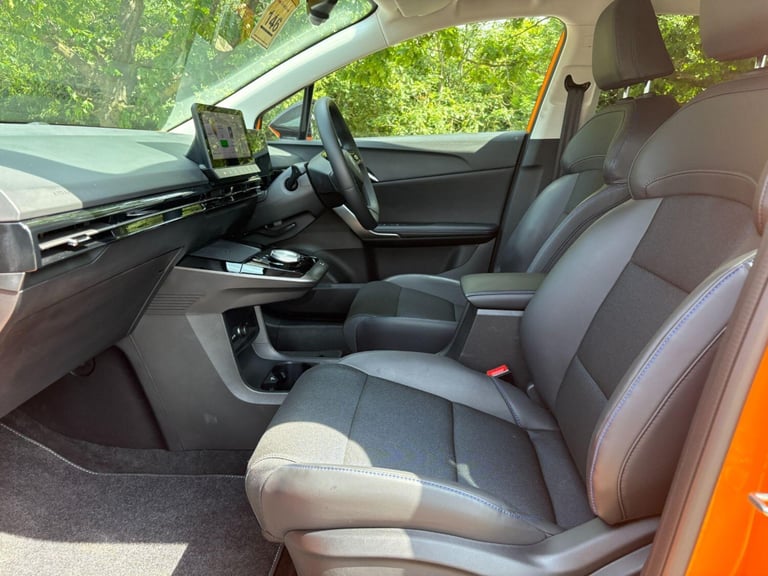 2025 MG MG4 77kWh Trophy Extended Range Auto 5dr HATCHBACK Electric Automatic