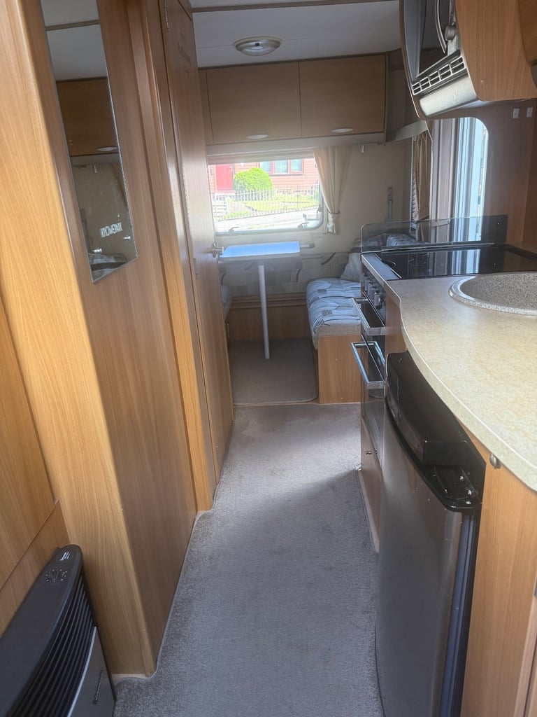 Swift Islay 5Berth Caravan (2010)