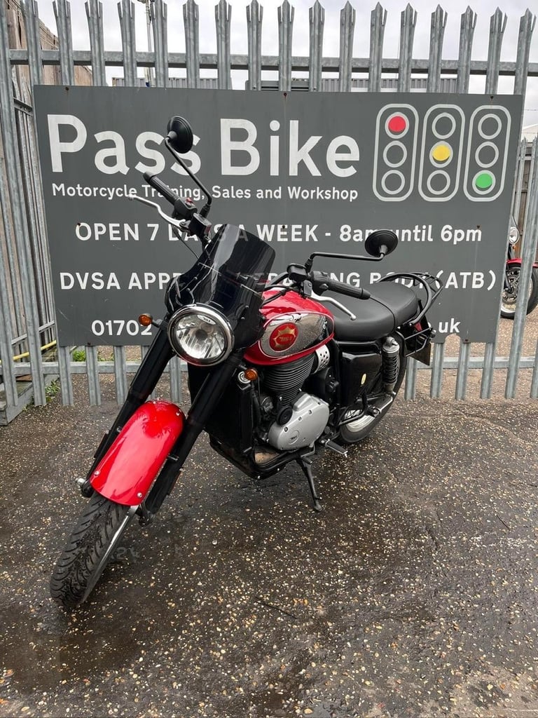 BSA Gold Star 650cc Classic Motorcycle Insignia Red 16295 Miles 2024