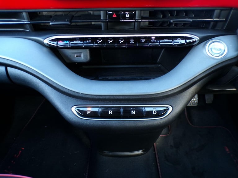 2022 Fiat 500 24kw 95hp Electric (red) HATCHBACK Electric Automatic