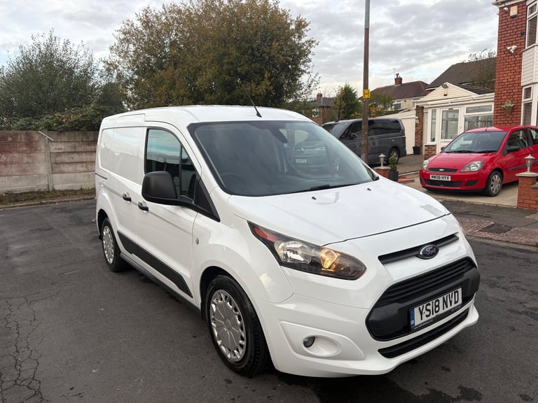 FORD TRANSIT CONNECT CREW VAN SUPERB CONDITION 