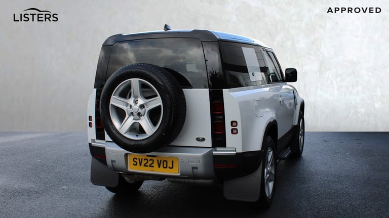 2022 Land Rover Defender 3.0 D250 SE 90 3dr Auto ESTATE DIESEL Automatic