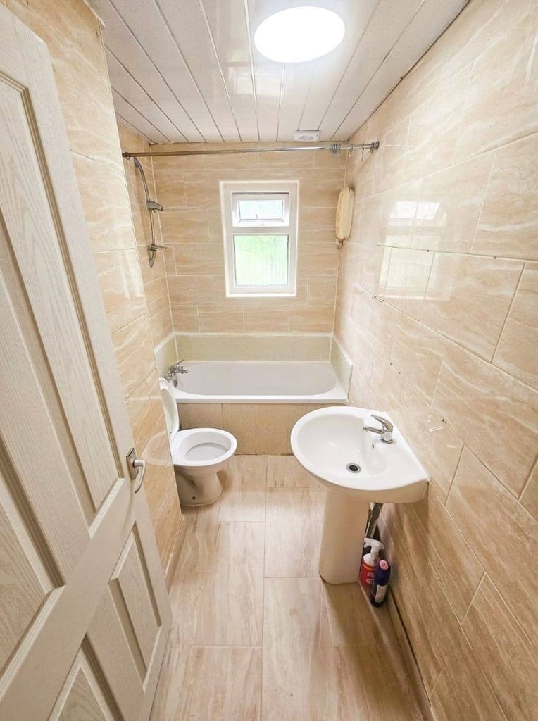 Double Room Available To Rent 