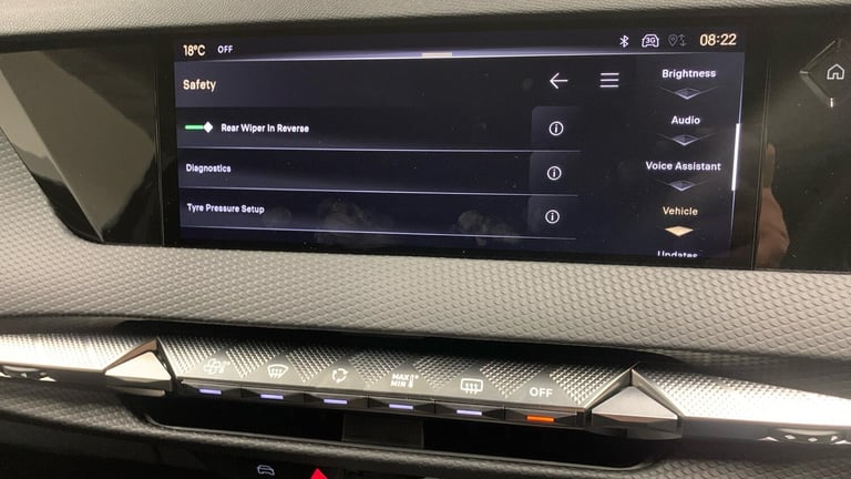 2025 DS Automobiles DS 4 1.6 E-TENSE 12.4kWh Rivoli Hatchback 5dr Petrol Plug-in Hybrid EAT8 Euro...