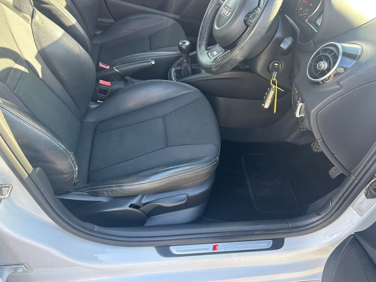 2013 Audi A1 1.6 TDI S Line 5dr HATCHBACK Diesel Manual