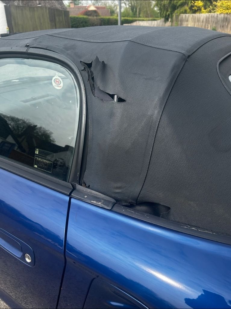 Toyota, MR2, Convertible, 2002, Manual, 1794 (cc), 2 doors