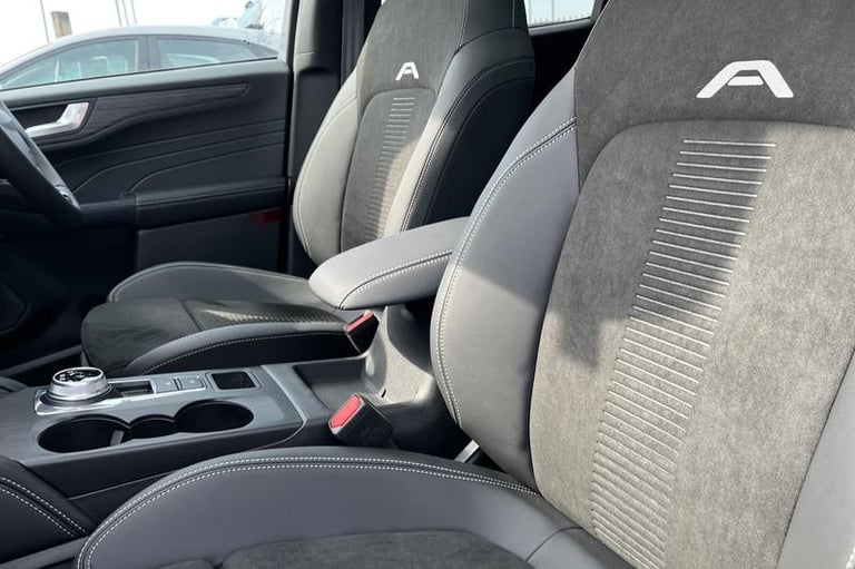 2024 Ford Kuga 2.5 PHEV Active 5dr CVT - **PANORAMIC SUNROOF - POWER TAILGATE - DOOR EDGE Estate ...