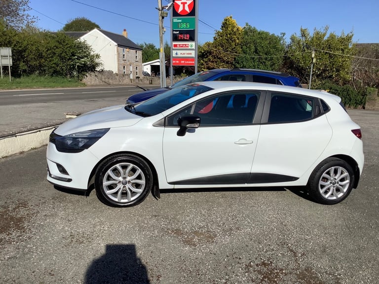 2017 Renault Clio 0.9 TCE 90 Play 5dr HATCHBACK Petrol Manual