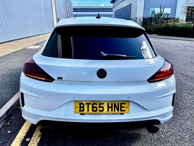 2015 Volkswagen Scirocco 2.0 TSI BlueMotion Tech R DSG Euro 6 (s/s) 3dr COUPE Petrol Automatic