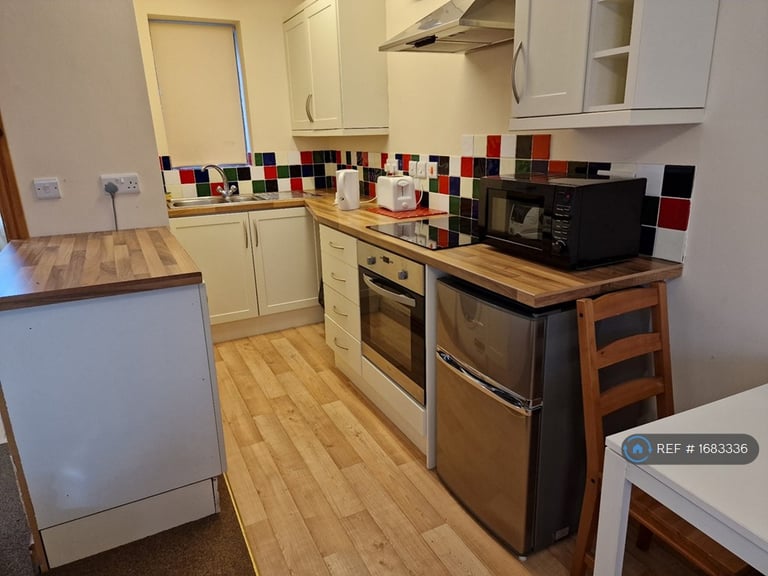 1 bedroom house in Cadeby Lane, Nr Nuneaton, CV13 (1 bed) (#1683336)