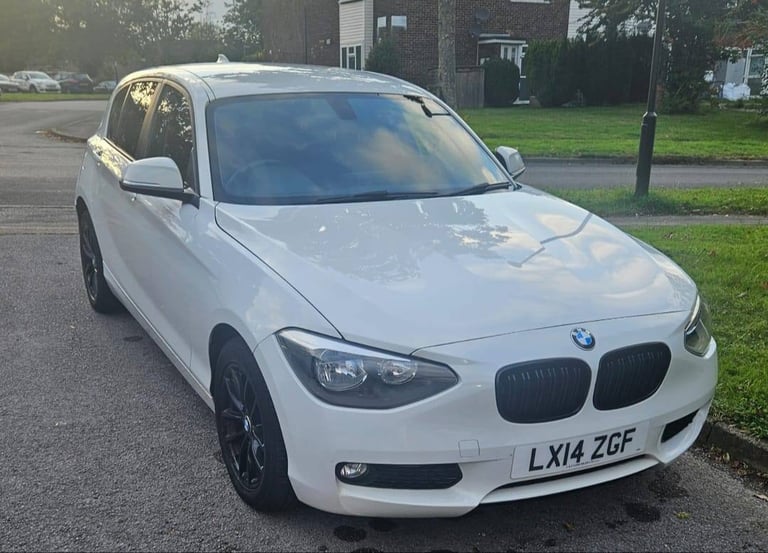 image for BMW, 1 SERIES, Hatchback, 2014, Semi-Auto, 1995 (cc), 5 doors