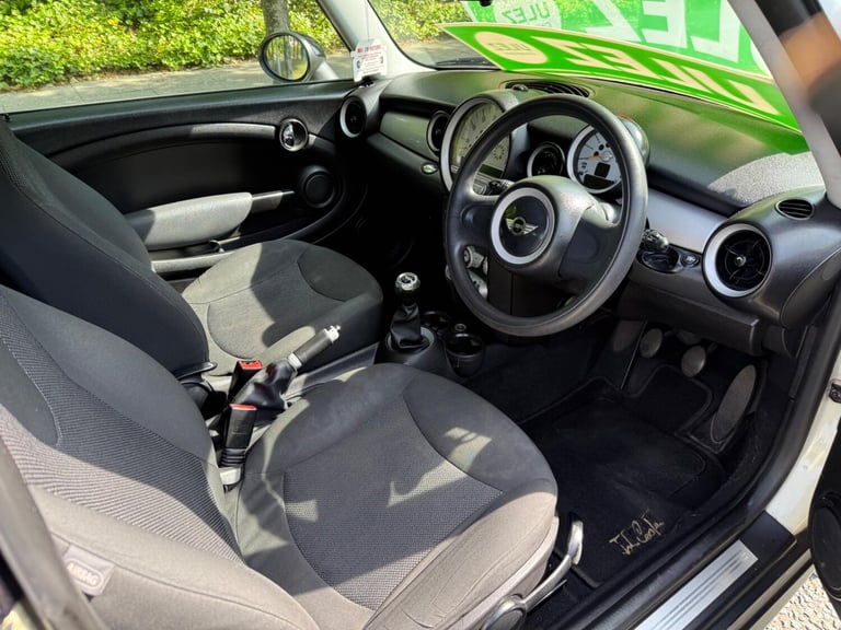 2007 MINI Hatch 1.6 Cooper 3dr HATCHBACK PETROL Manual