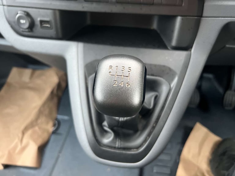 2020 Vauxhall Vivaro 1.5 Vivaro 2900 Sportive S/S Panel Van Diesel Manual