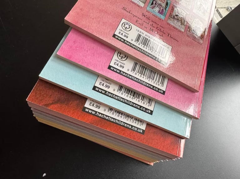 The Shakespeare Stories - 16 Books Collection (Boxed Set)by Andrew Matthews, Tony Ross 