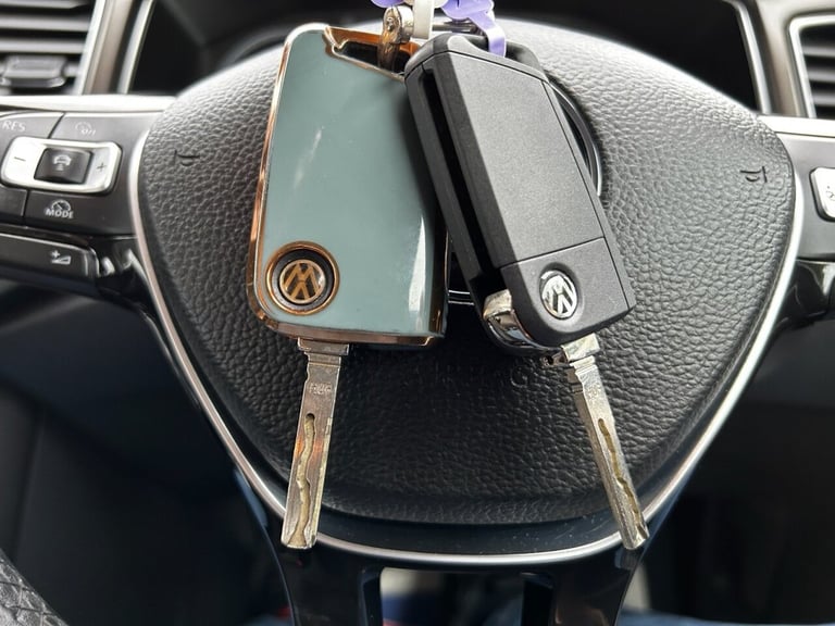 2018 Volkswagen T-Roc 1.6 TDI SE SUV 5dr Diesel Manual Euro 6 (s/s) (115 ps) HATCHBACK Diesel Manual