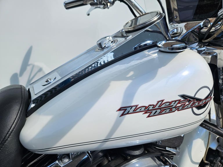 Harley-Davidson FLHR 1450 road king stunning looking 