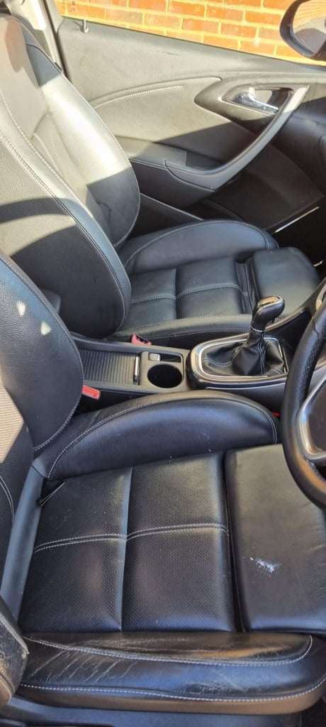 image for £500-ONO Vauxhall, ASTRA, Hatchback, 2010, Manual, 81,552 , 1598 (cc), 5 doors FOR SALES £500-ONO