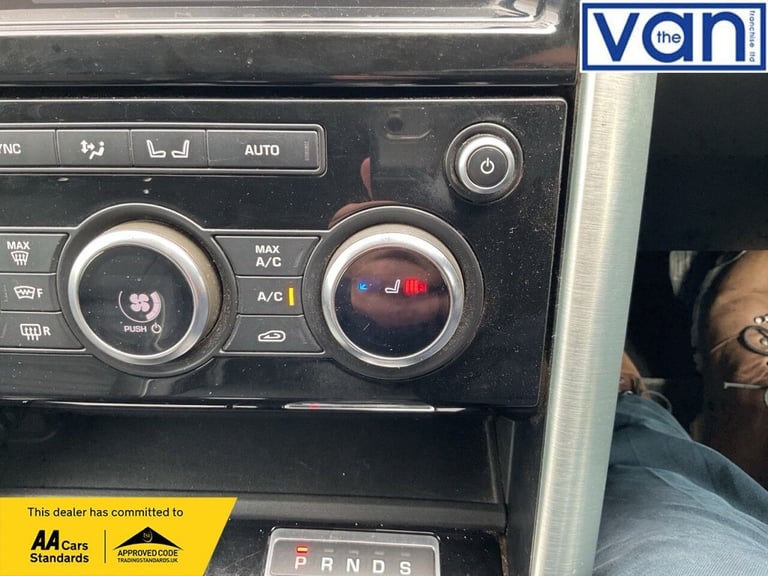 2020 Land Rover Discovery 3.0 SD V6 HSE SUV 5dr Diesel Auto 4WD Euro 6 (s/s) (306 ps) SUV Diesel ...