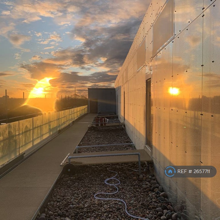 2 bedroom flat in Little Bishop Street, Bristol, BS2 (2 bed) (#2657711)