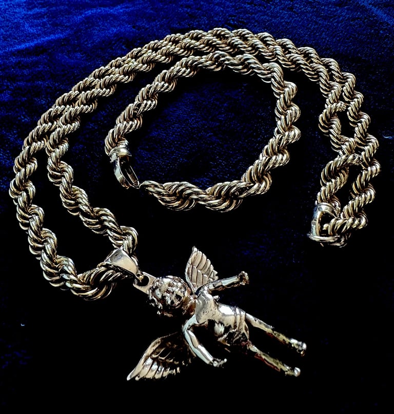 Heavy Solid 9ct Gold Rope Chain Necklace With Cherub Pendant & Rope Chain Bracelet, 245g Total.