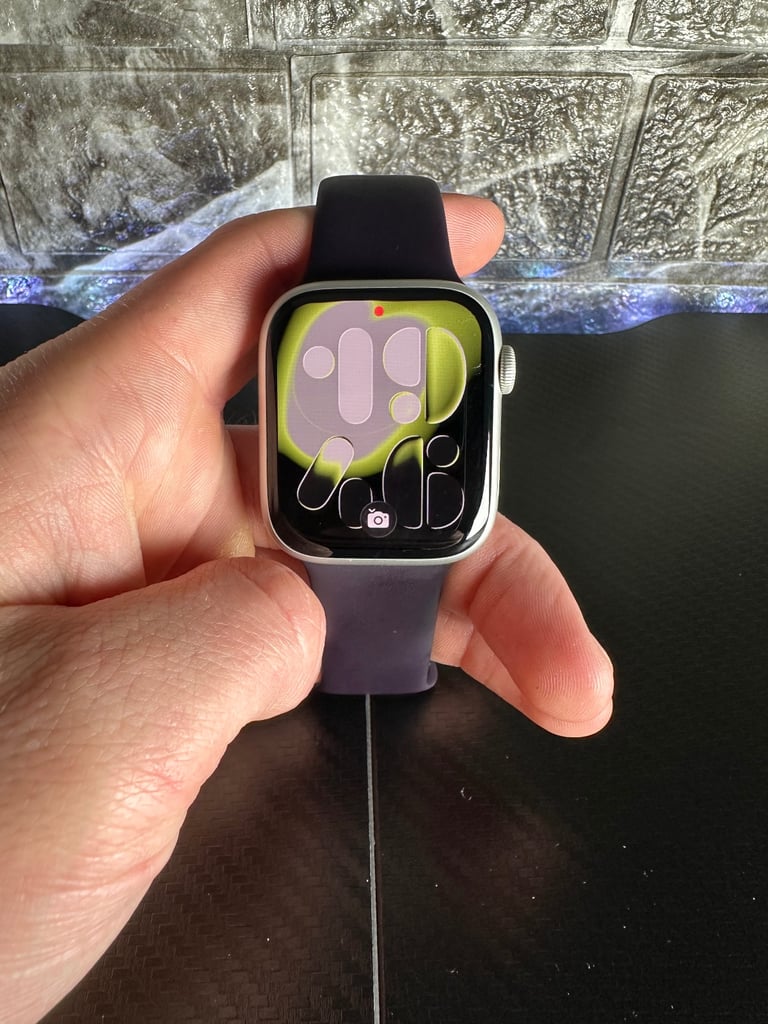 image for Apple Watch Series 8, GPS, Cellular, 45mm, Aluminium Case, Very Good Condition