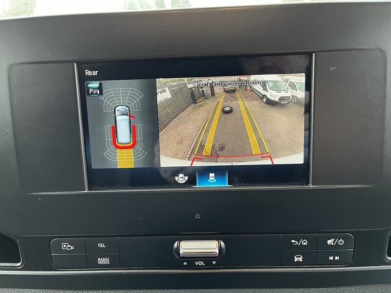 2022 Mercedes-Benz Sprinter 3.5t H1 Premium Van PANEL VAN DIESEL Manual