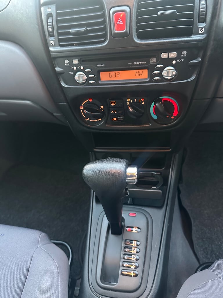 2003 Nissan Almera 1.8 S 5dr Auto HATCHBACK Petrol Automatic