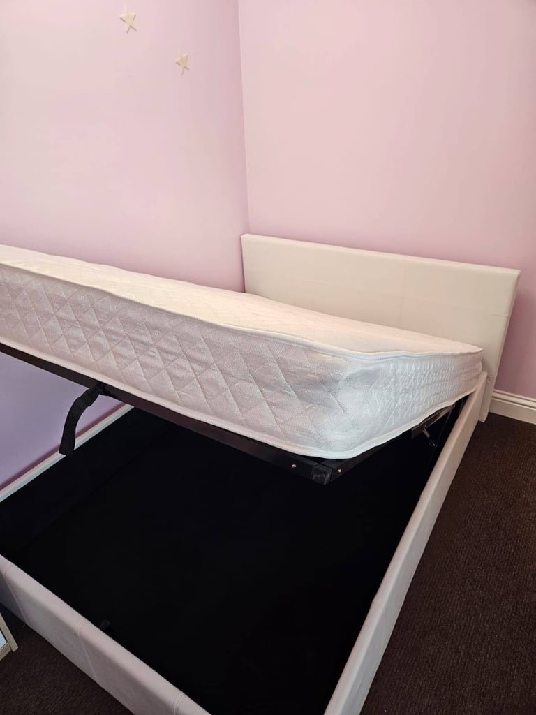 Double bed storage gas lift with mattress 