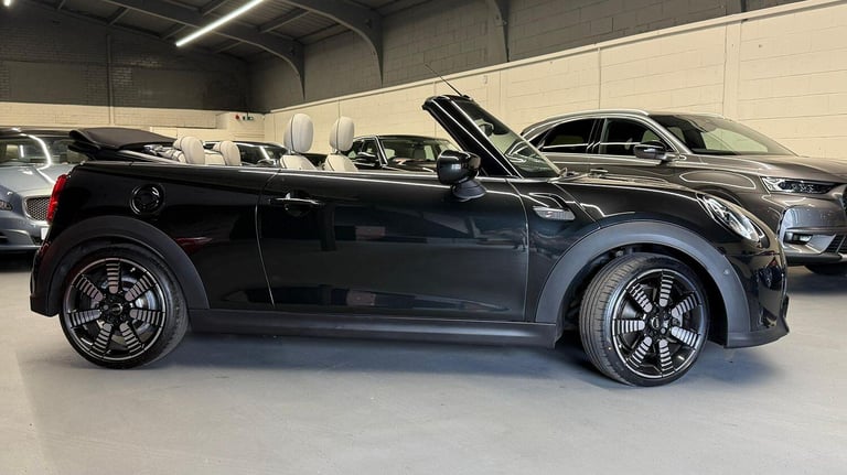 MINI CONVERTIBLE 2.0 Convertible Cooper S Exclusive 2022