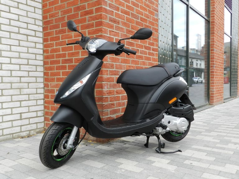 Piaggio Zip 50 E5